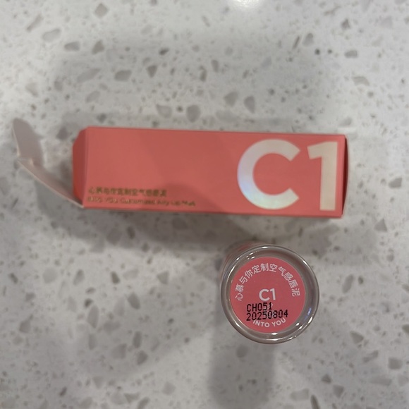 INTO YOU Matte Velvet Lipstick Lip Mud C1 - Picture 2 of 4